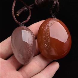 冰飘水红色／荔枝冻南红挂件??情结（一对）