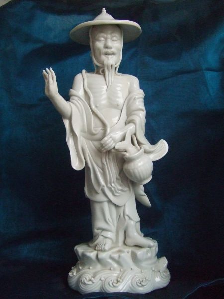 “博及渔人”款瓷塑