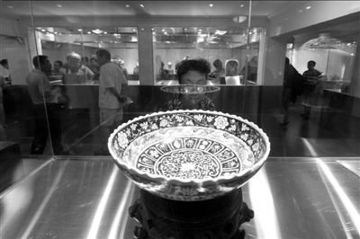 元青花北美藏品展在国子监北京松堂斋博物馆展出